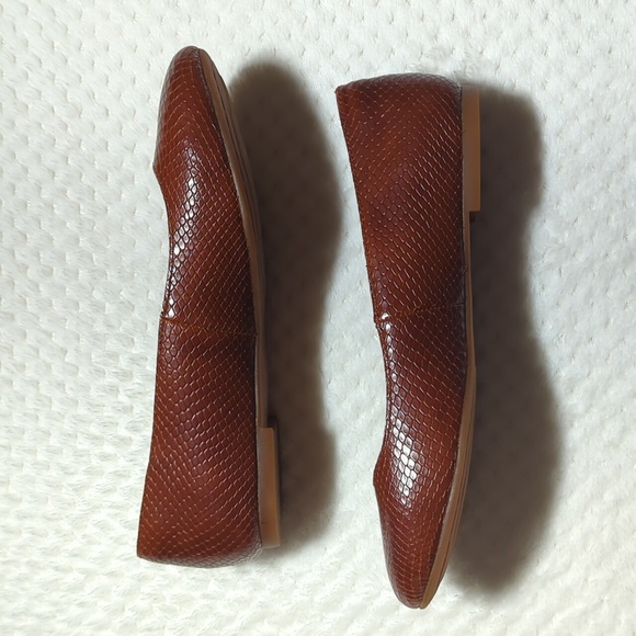 Born Adour Ballet Flat in Brown Snake Print - Picture 4 of 9